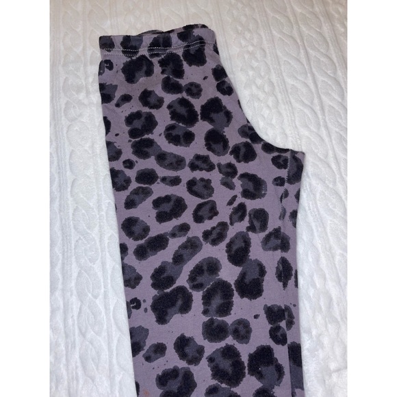 Kid’s Light Purple Xhilaration Leopard Print Leggings 💜 - Picture 10 of 15